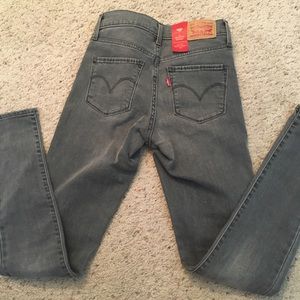 High waisted levis